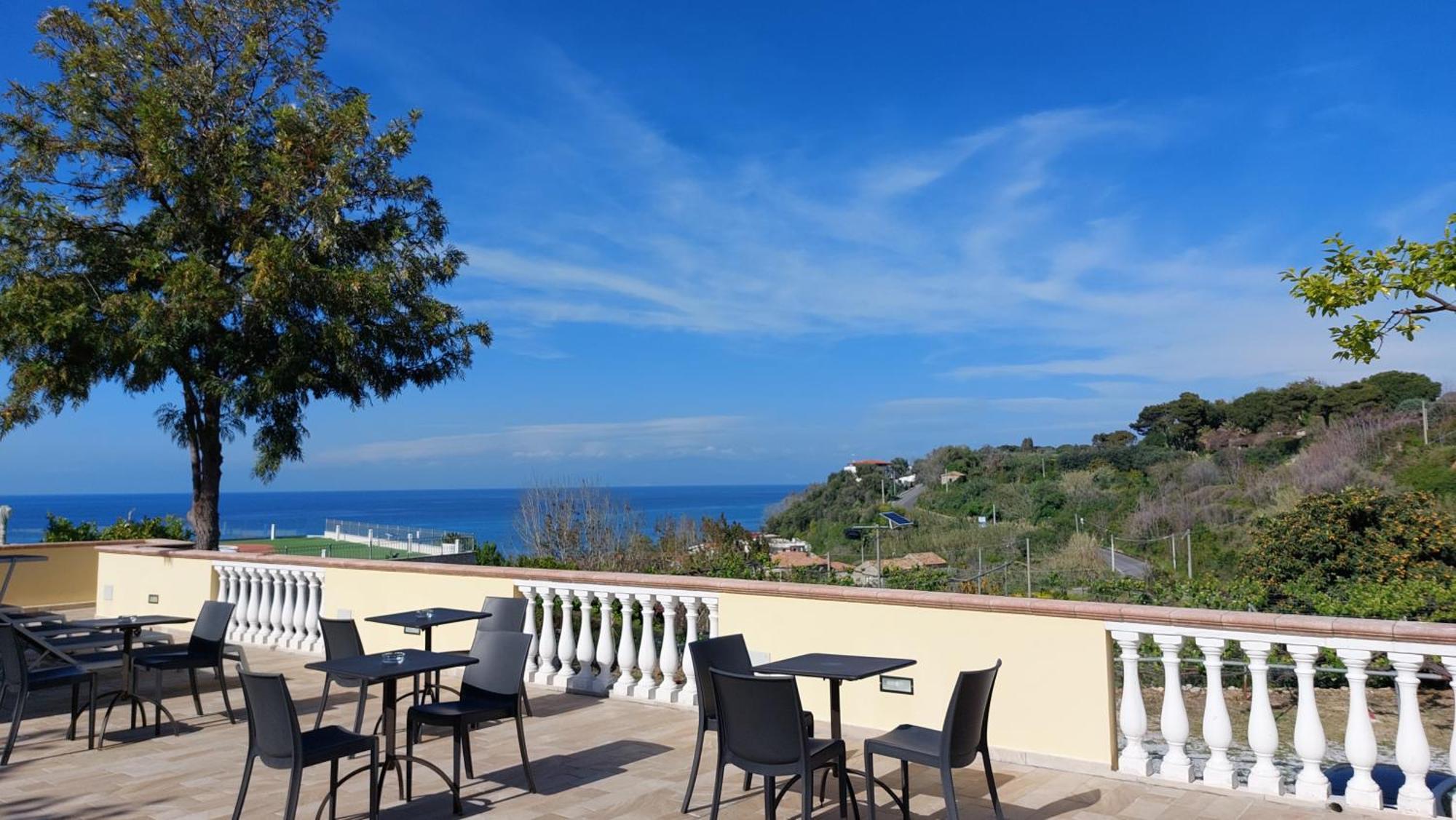 Residenza La Grazia Tropea - Free Parking - Aparthotel Eksteriør bilde